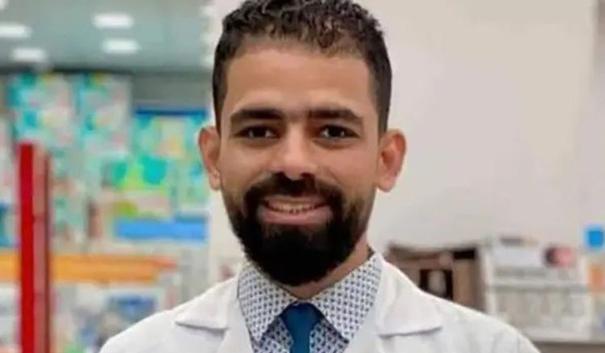 Pharmacist husband